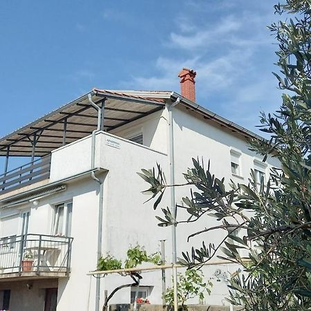 Apartment Slavica Kornić Exteriör bild
